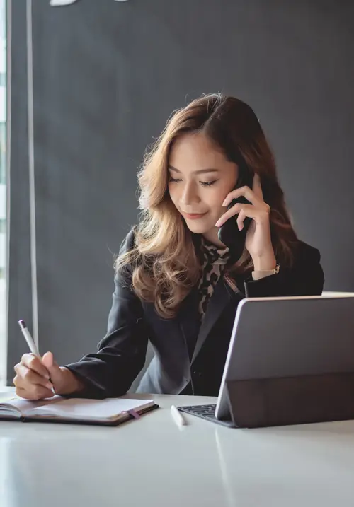 woman talking on the phone